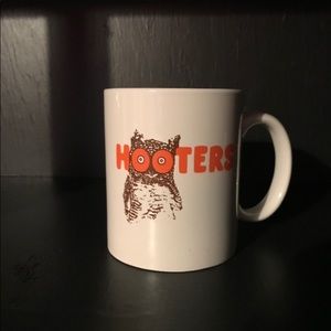 Hooters mug